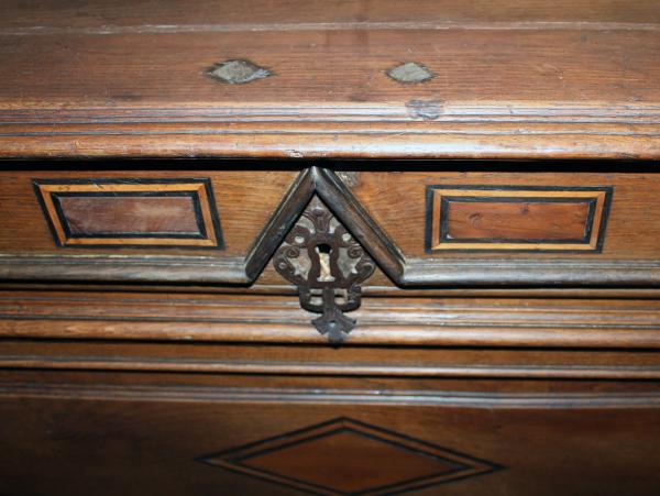 Stodola.cz - Chest
