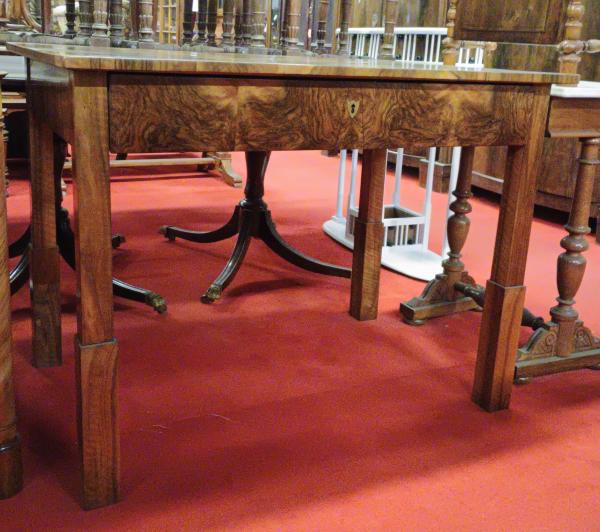 Stodola.cz - Jídelní stůl