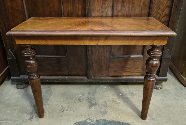 Stodola.cz - Konzolový stolek