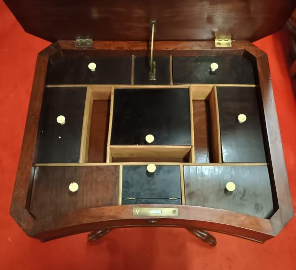 Stodola.cz - Toaletní stolek